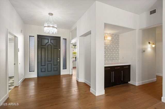 11 W SAN JUAN Avenue, Phoenix, AZ 85013