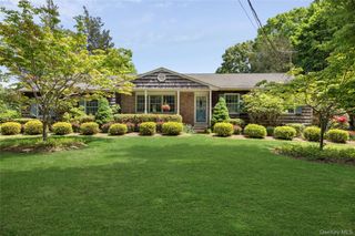250 Paradise Point Road, Southold, NY 11971