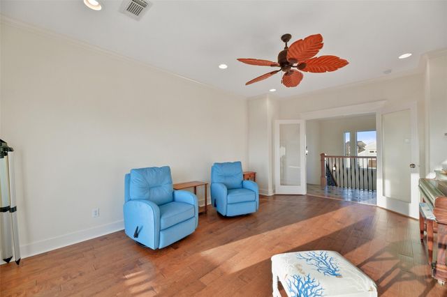 13338 Binnacle Way, Galveston, TX 77554