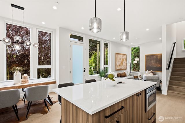 1510 A NW 59th Street, Seattle, WA 98107