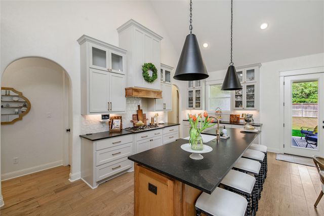 2038 Pebble Bend Drive, College Station, TX 77845