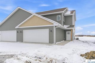 3123 Noble Drive, Mankato, MN 56001