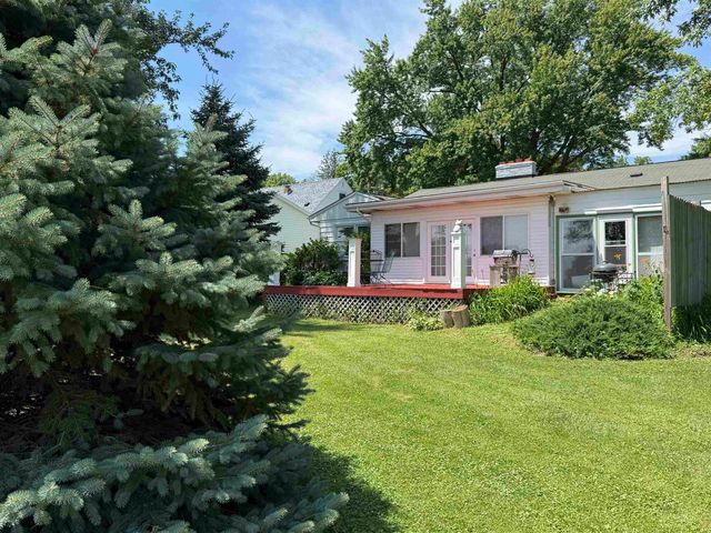 3638 Logan Ave., Waterloo, IA 50703
