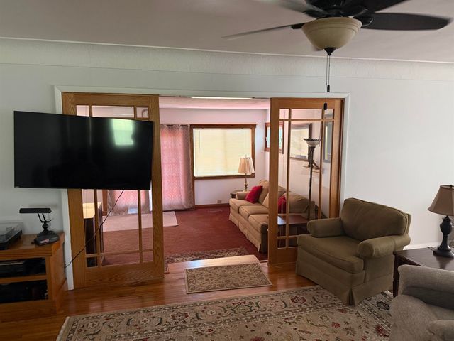 3638 Logan Ave., Waterloo, IA 50703