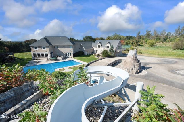 1310 Currybush Road, Rotterdam, NY 12306