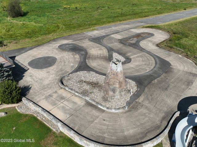 1310 Currybush Road, Rotterdam, NY 12306