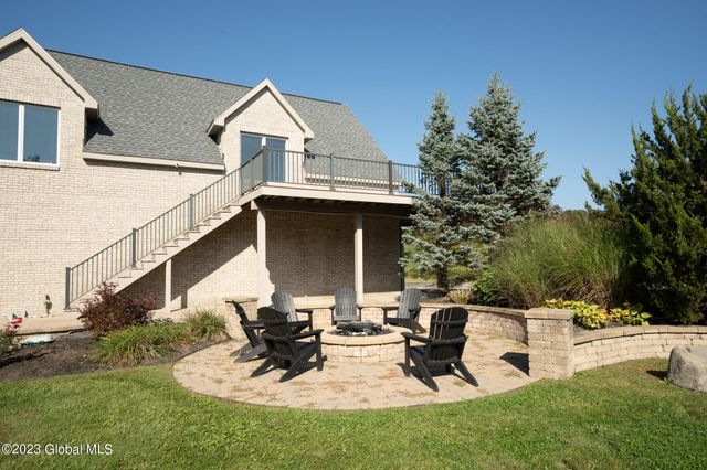 1310 Currybush Road, Rotterdam, NY 12306