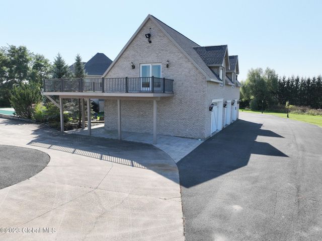 1310 Currybush Road, Rotterdam, NY 12306