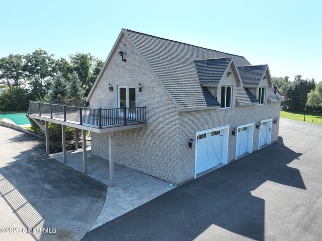 1310 Currybush Road, Rotterdam, NY 12306