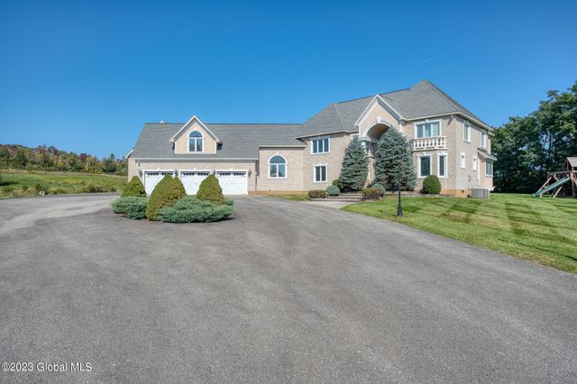 1310 Currybush Road, Rotterdam, NY 12306