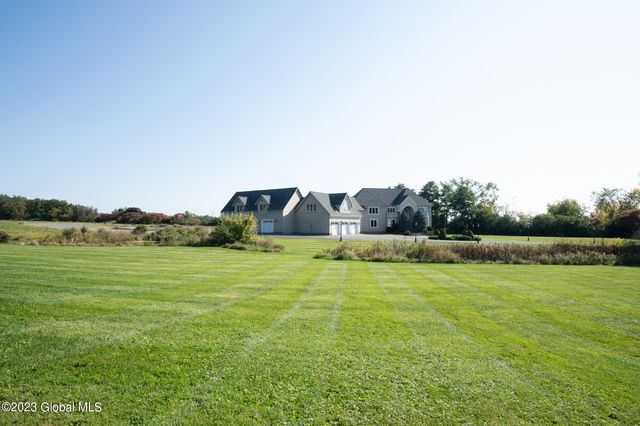 1310 Currybush Road, Rotterdam, NY 12306