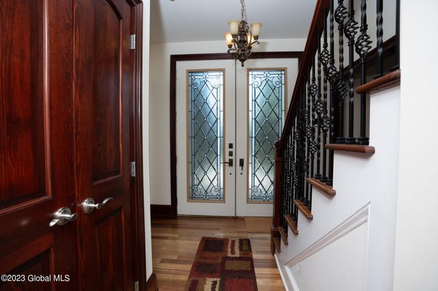 1310 Currybush Road, Rotterdam, NY 12306