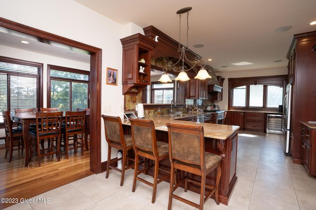 1310 Currybush Road, Rotterdam, NY 12306