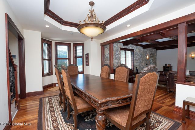 1310 Currybush Road, Rotterdam, NY 12306