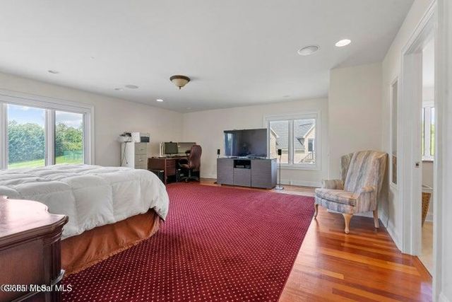 1310 Currybush Road, Rotterdam, NY 12306