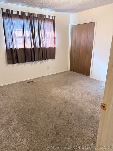 503 W C Street, Jenks, OK 74037