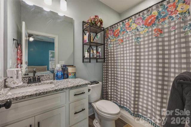 701 E 3rd Avenue, Gastonia, NC 28054