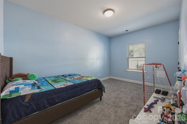 701 E 3rd Avenue, Gastonia, NC 28054