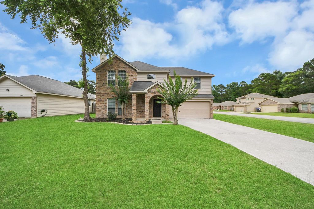 13880 Broken Arrow Drive, Willis, TX 77378