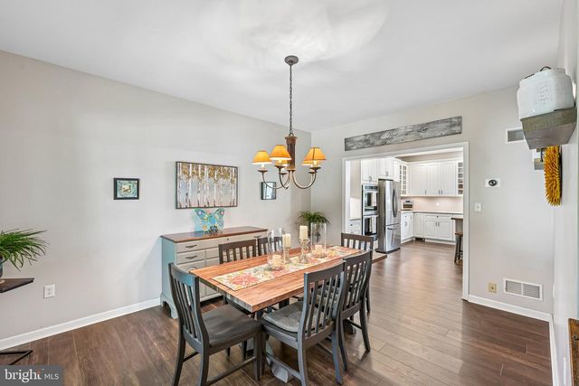 819 EDNA JANE LN, West Grove, PA 19390