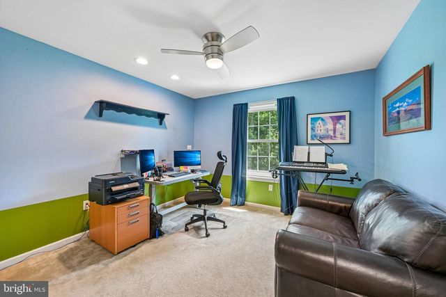 819 EDNA JANE LN, West Grove, PA 19390
