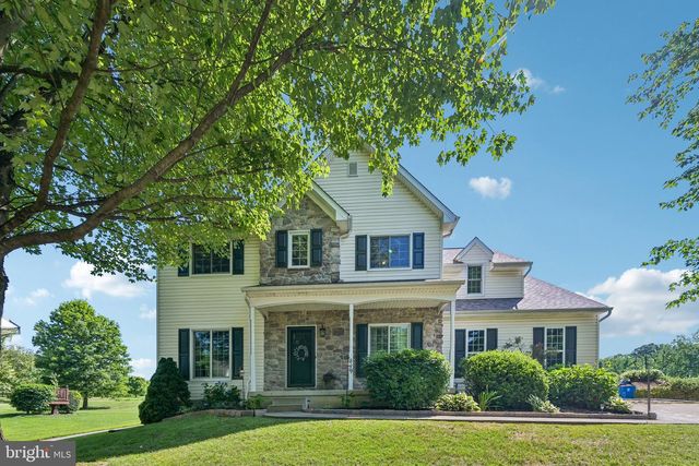 819 EDNA JANE LN, West Grove, PA 19390