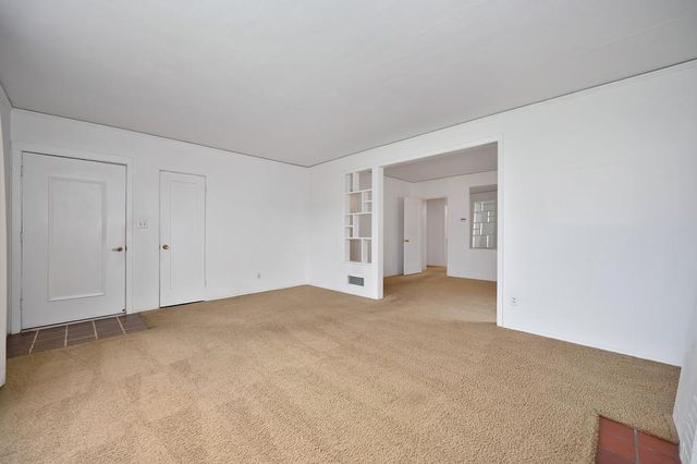 1208 Larkin Way, Sacramento, CA 95818