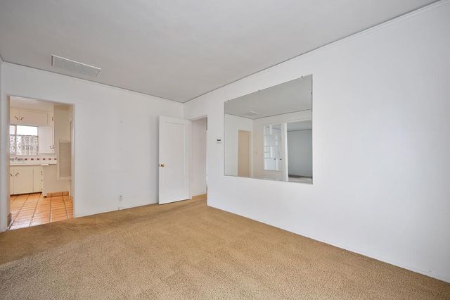 1208 Larkin Way, Sacramento, CA 95818