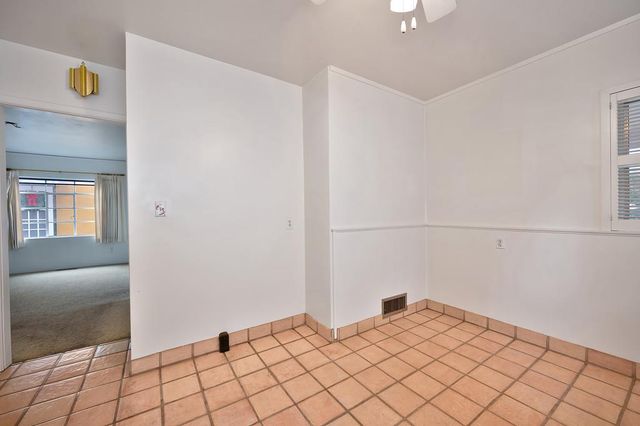 1208 Larkin Way, Sacramento, CA 95818