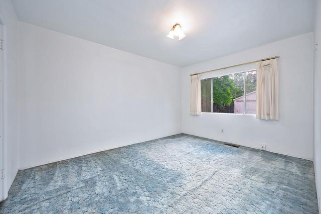 1208 Larkin Way, Sacramento, CA 95818