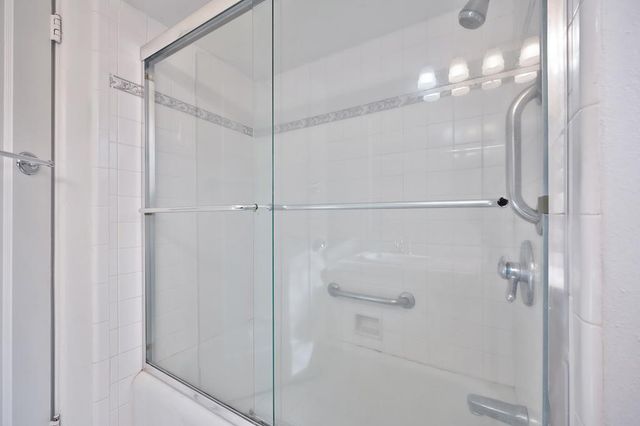 1208 Larkin Way, Sacramento, CA 95818