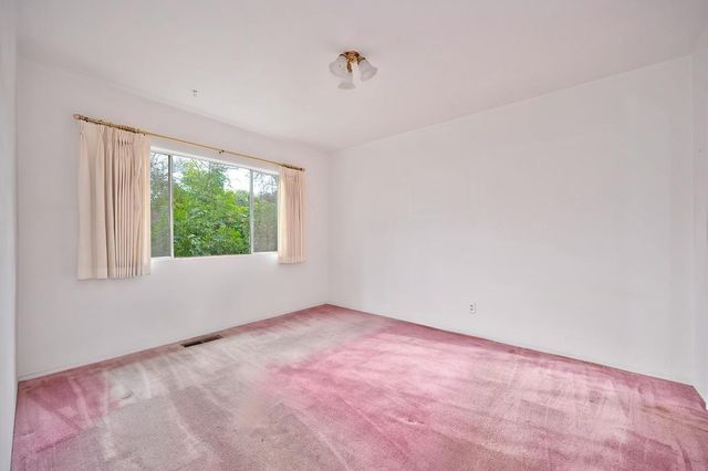 1208 Larkin Way, Sacramento, CA 95818