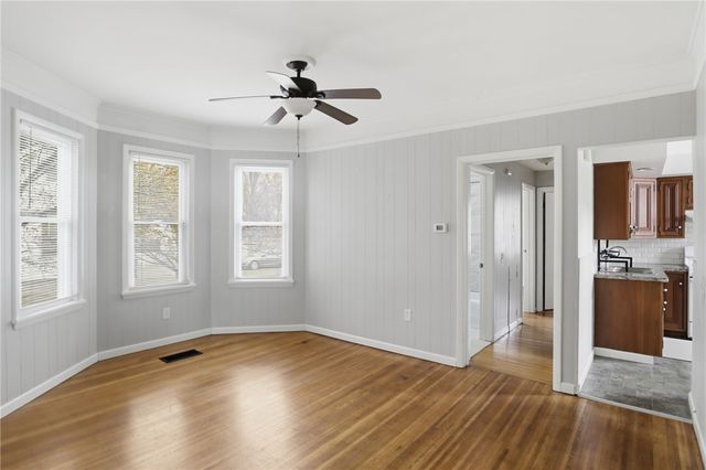 4232 Lake Avenue, Rochester, NY 14612