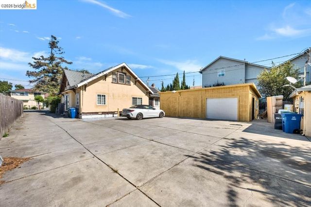 249 Valle Vista AVE, Hayward, CA 94544