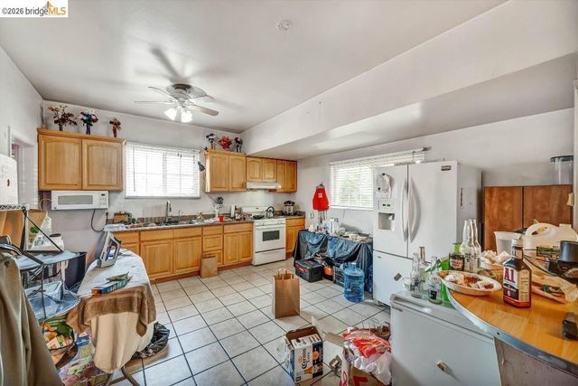 249 Valle Vista AVE, Hayward, CA 94544