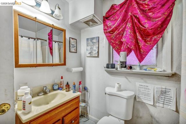 249 Valle Vista AVE, Hayward, CA 94544