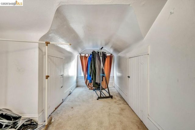 249 Valle Vista AVE, Hayward, CA 94544