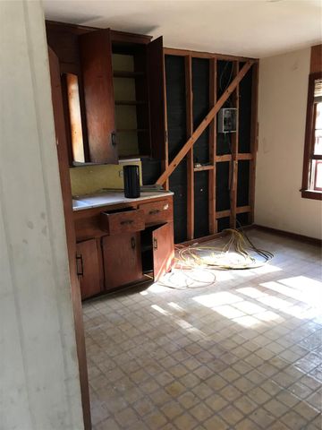 1301 Adell Street, Bay City, TX 77414