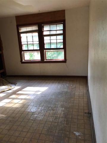 1301 Adell Street, Bay City, TX 77414