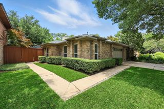 1215 Boardwalk Street, Arlington, TX 76011