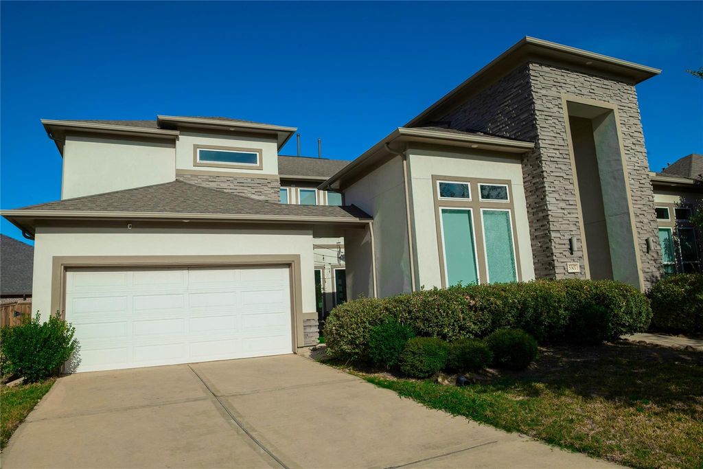 5307 Streamside Trail, Fulshear, TX 77441