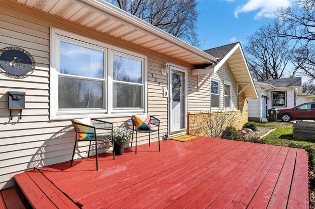 1204 Sunnyside Circle, Cedar Falls, IA 50613