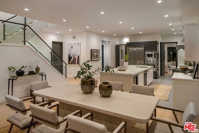 616 N Fuller Avenue, Los Angeles, CA 90036