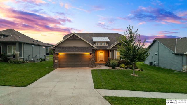 11005 S 186th Avenue, Omaha, NE 68136