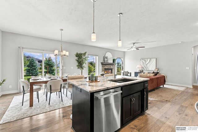 11005 S 186th Avenue, Omaha, NE 68136