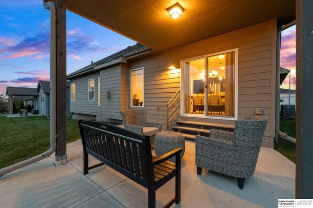 11005 S 186th Avenue, Omaha, NE 68136