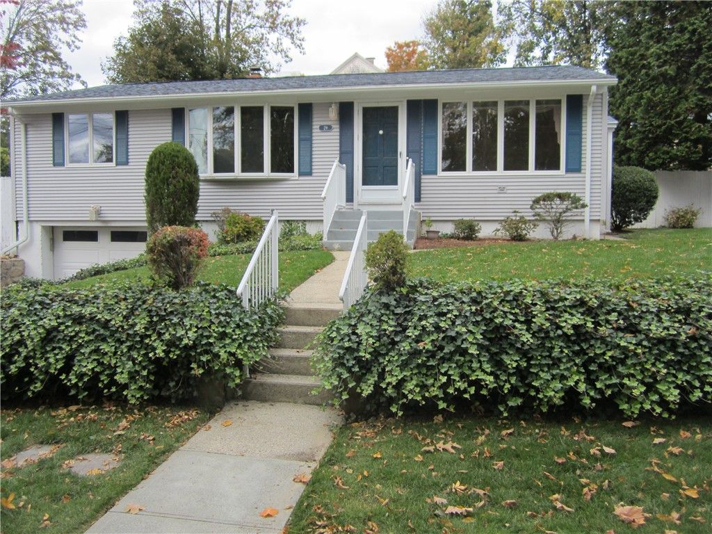 29 Valley Street, Cranston, RI 02920