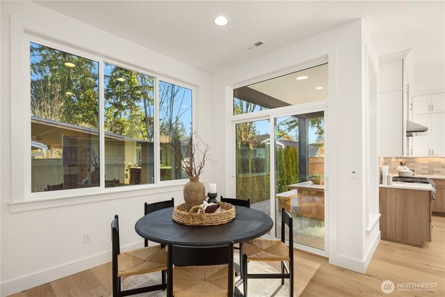 13004 NE 112th Street, Kirkland, WA 98033