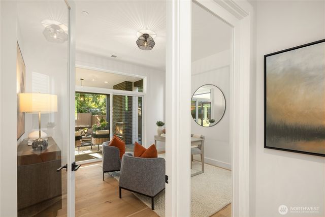 13004 NE 112th Street, Kirkland, WA 98033