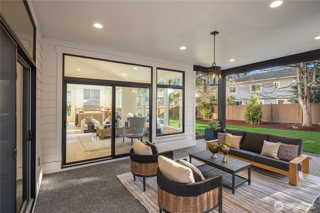 13004 NE 112th Street, Kirkland, WA 98033